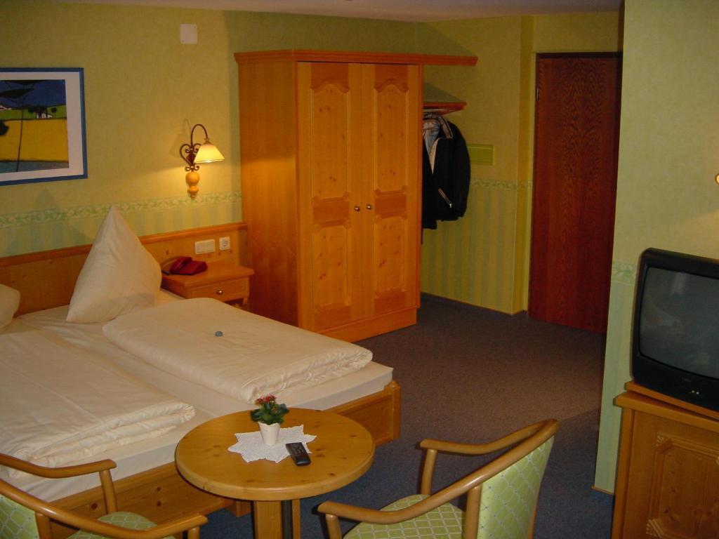 Landgasthof Schuck Idar-Oberstein Phòng bức ảnh
