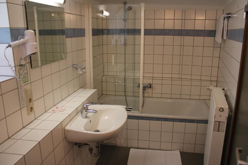 Landgasthof Schuck Idar-Oberstein Phòng bức ảnh